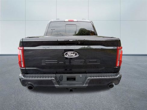 Used 2025 Ford F150 Lariat w/ Equipment Group 502A High AWD/4WD image 4
