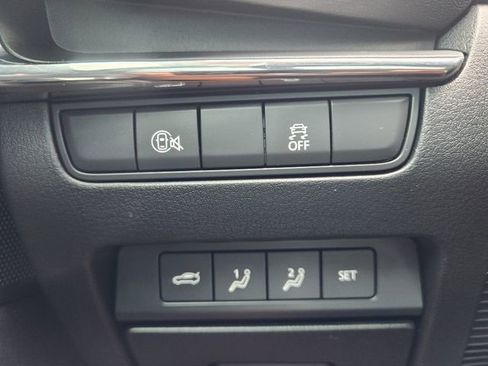 Used 2024 MAZDA MAZDA3 s image 32
