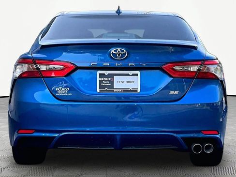 Used 2018 Toyota Camry SE w/ Audio Package FWD image 5