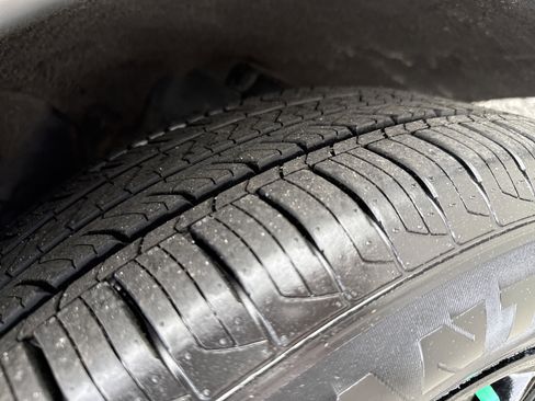 Certified 2025 Honda CR-V Sport-L image 12