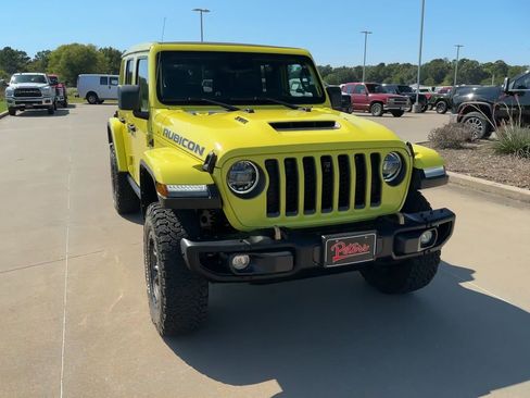 Used 2022 Jeep Wrangler Unlimited Rubicon w/ Trailer Tow Package image 2