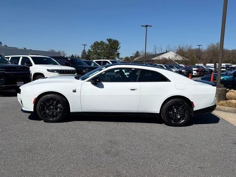 New 2026 Dodge Charger R/T Scat Pack image 4