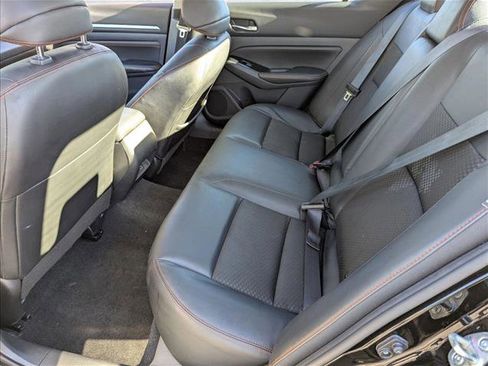 Used 2023 Nissan Altima 2.5 SR image 18