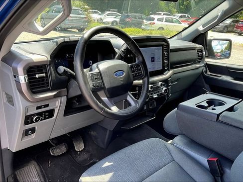 Used 2025 Ford F150 XLT w/ Equipment Group 301A Standard AWD/4WD image 4