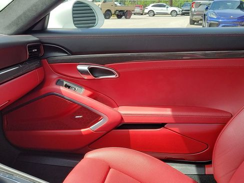 Certified 2017 Porsche 911 Turbo AWD/4WD image 23