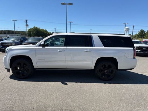 Used 2018 GMC Yukon XL Denali w/ Denali Ultimate Package AWD/4WD image 5