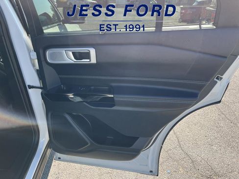 Used 2024 Ford Explorer ST w/ Technology Package image 15