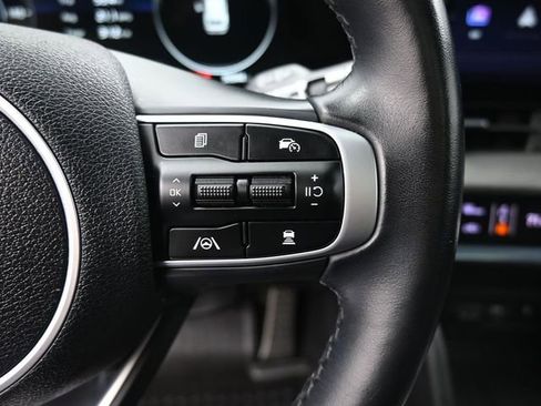Used 2023 Kia Sportage X-Pro image 2