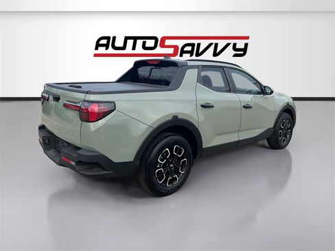 Used 2024 Hyundai Santa Cruz SEL w/ Activity Package image 7