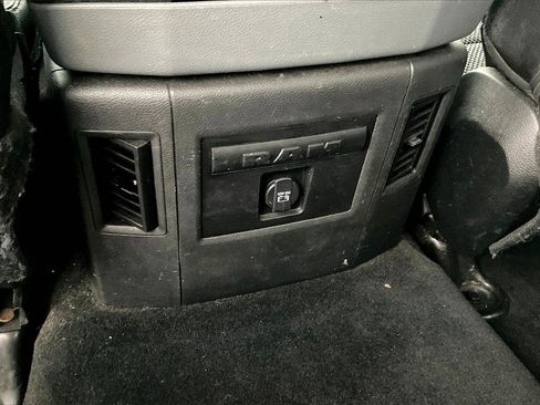 Used 2017 RAM 1500 Lone Star image 32