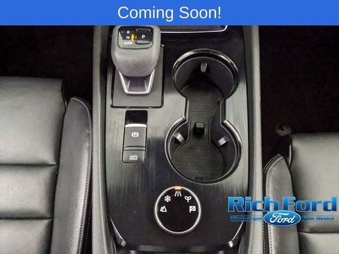 Used 2024 Nissan Rogue SL image 9