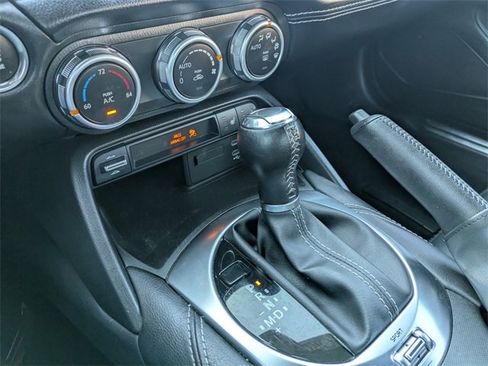 Used 2024 MAZDA MX-5 Miata RF Grand Touring image 13