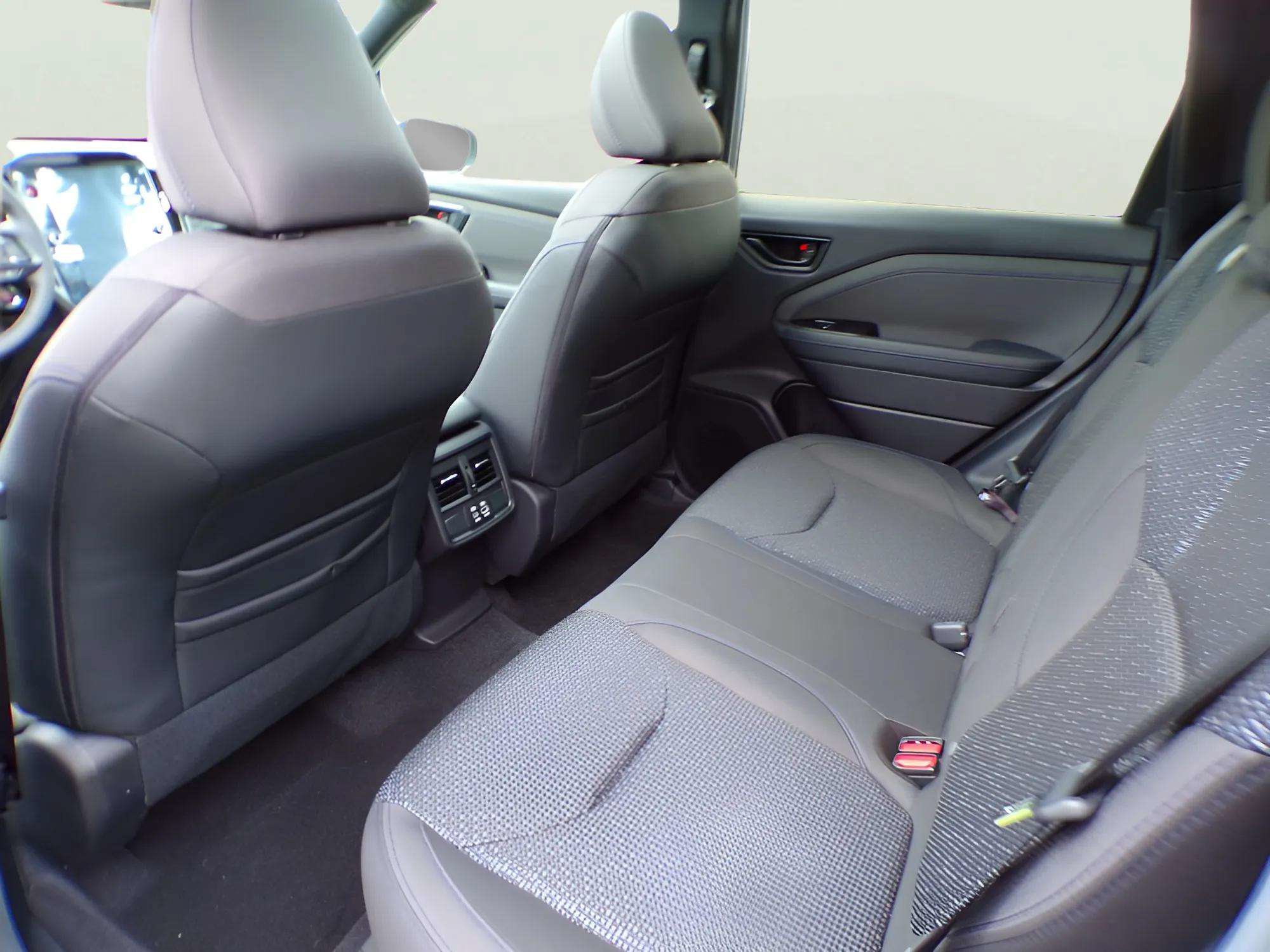 New 2026 Subaru Forester Premium AWD/4WD image 9