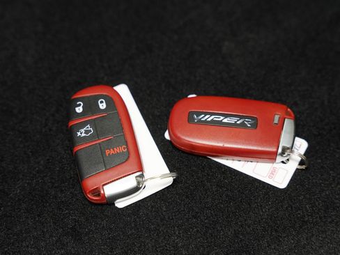 Used 2017 Dodge Viper GTS image 53