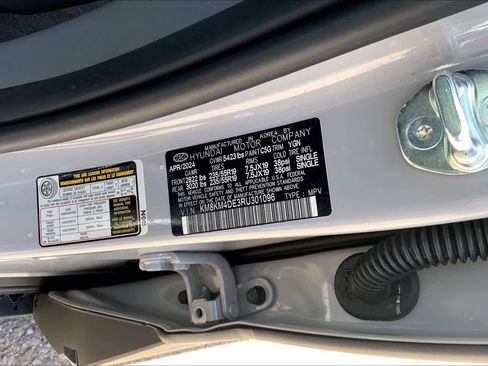 Used 2024 Hyundai Ioniq 5 SE RWD image 33