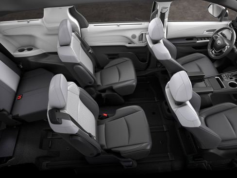New 2026 Toyota Sienna XSE AWD/4WD image 21
