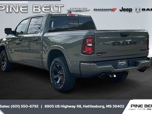 New 2026 RAM 1500 4x4 Crew Cab image 3