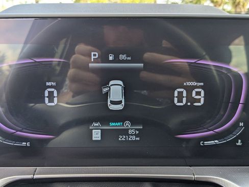 Certified 2025 Kia Telluride S image 39