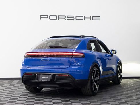 New 2026 Porsche Macan 4S Electric AWD/4WD image 7