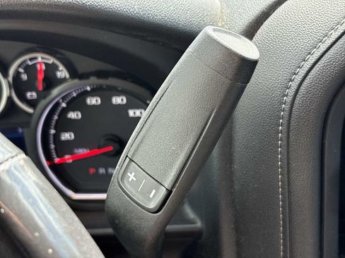 Used 2021 Chevrolet Silverado 1500 LT AWD/4WD image 15