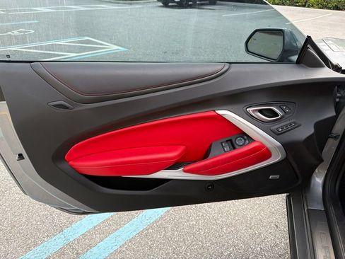 Used 2019 Chevrolet Camaro LT RWD image 12