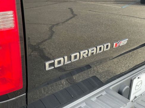 Used 2019 Chevrolet Colorado LT w/ LT Convenience Package image 38