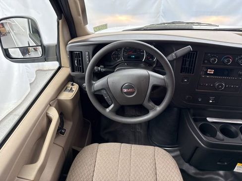 New 2026 GMC Savana 2500 w/ Driver Convenience Package RWD image 20