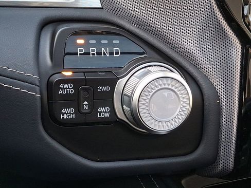 Used 2023 RAM 1500 Limited image 13