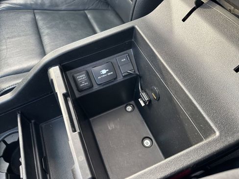 Used 2012 Honda Pilot Touring image 77