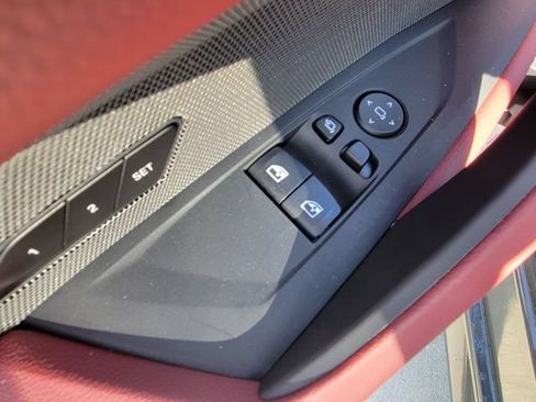 Used 2026 BMW M440i Coupe w/ Premium Package RWD image 15