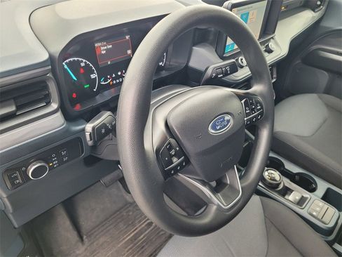 Used 2023 Ford Maverick XL image 26