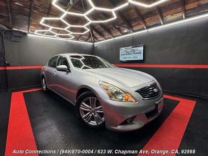 Used 2013 INFINITI G37 Journey w/ Premium Pkg