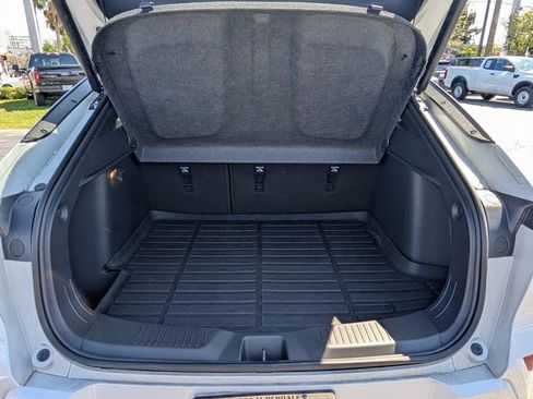 Used 2025 Buick Envista Avenir FWD image 13