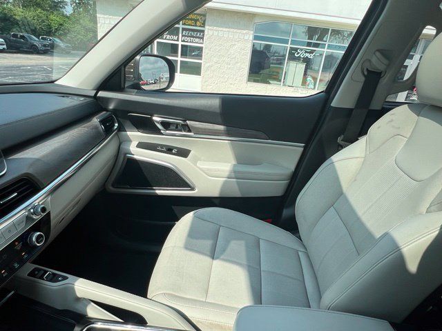 Used 2022 Kia Telluride EX w/ EX Premium Package AWD/4WD image 19