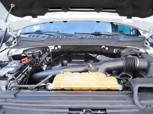 Used 2018 Ford F150 Raptor w/ Equipment Group 802A Luxury AWD/4WD image 18