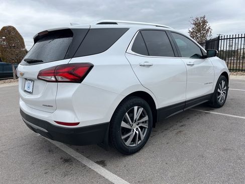 Used 2022 Chevrolet Equinox Premier image 4