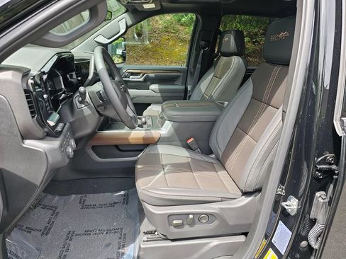 New 2026 Chevrolet Silverado 2500 High Country w/ Midnight Edition AWD/4WD image 22