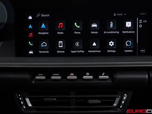 Used 2024 Porsche 911 Carrera 4S w/ Sportdesign Package image 28