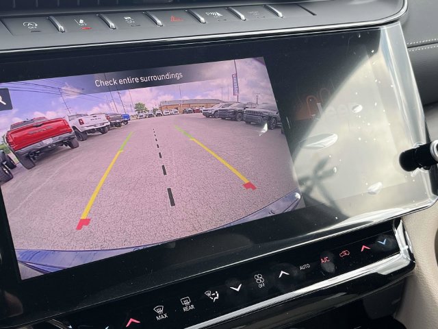 New 2026 Jeep Grand Cherokee Limited w/ Limited Altitude Package RWD image 24