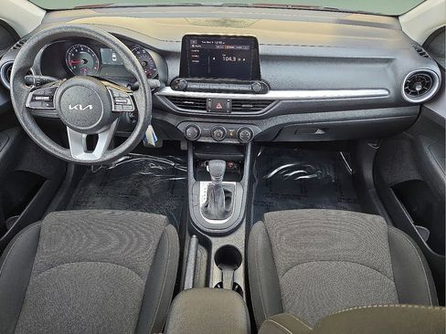 Used 2024 Kia Forte LXS image 16