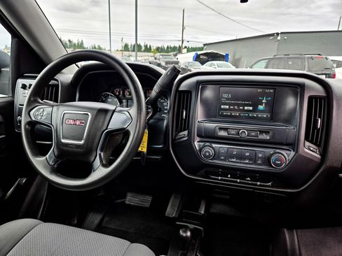 Used 2018 GMC Sierra 1500 4x4 Regular Cab image 16
