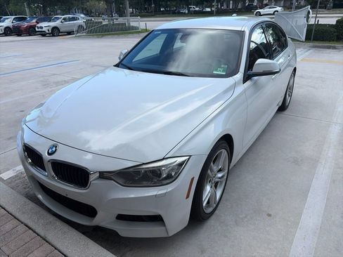 Used 2015 BMW 328i Sedan RWD image 3