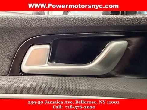 Used 2023 Kia K5 GT-Line image 30