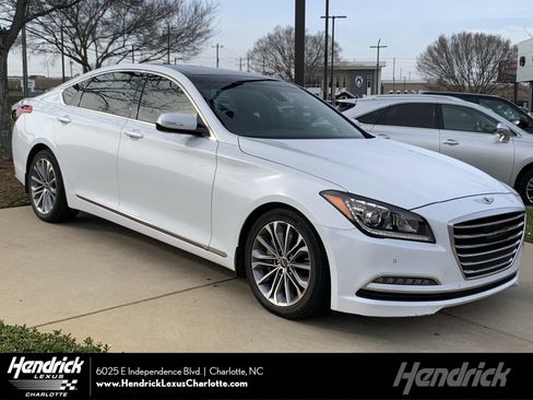 Used 2016 Hyundai Genesis 3.8 w/ Option Group 02 image 1