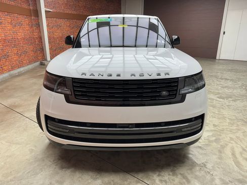 Used 2023 Land Rover Range Rover SE AWD/4WD image 7