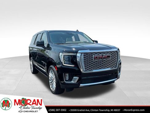 Certified 2023 GMC Yukon Denali w/ Denali Reserve Package AWD/4WD image 7