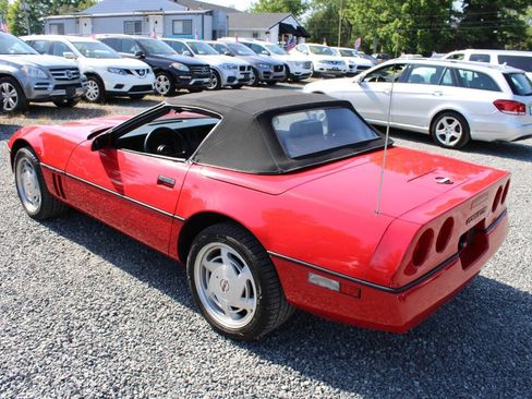 Used 1989 Chevrolet Corvette Convertible RWD image 32