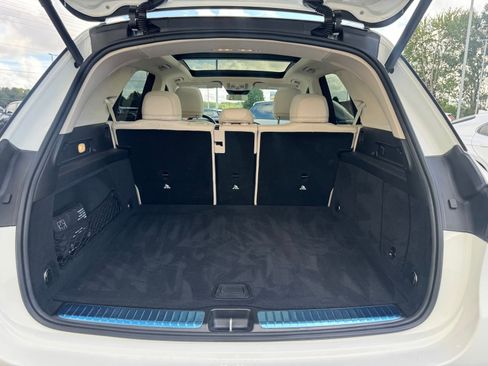 Used 2024 Mercedes-Benz GLE 450 4MATIC image 16