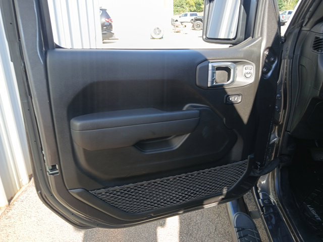 Used 2025 Jeep Gladiator Sport AWD/4WD image 46