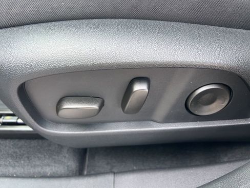 New 2026 Chevrolet Equinox LT w/ Convenience Package II image 16